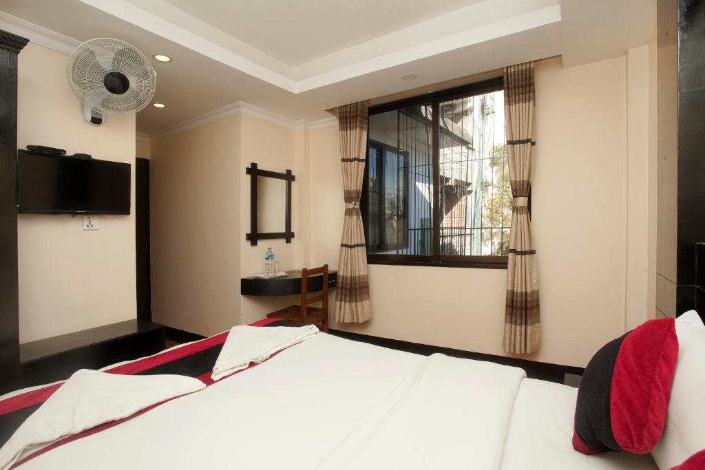 Kathmandu Luxury Package
